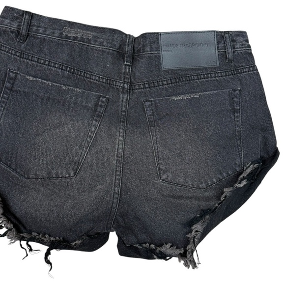 One Teaspoon Bandits Low Waist Distressed Denim Shorts Black Fade Size 31 NWT - Picture 8 of 13
